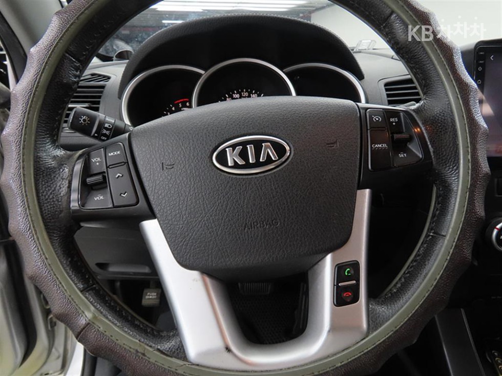 2011 - kia sorento