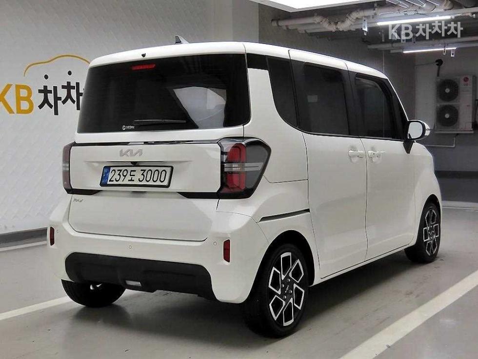 2023 - kia ray