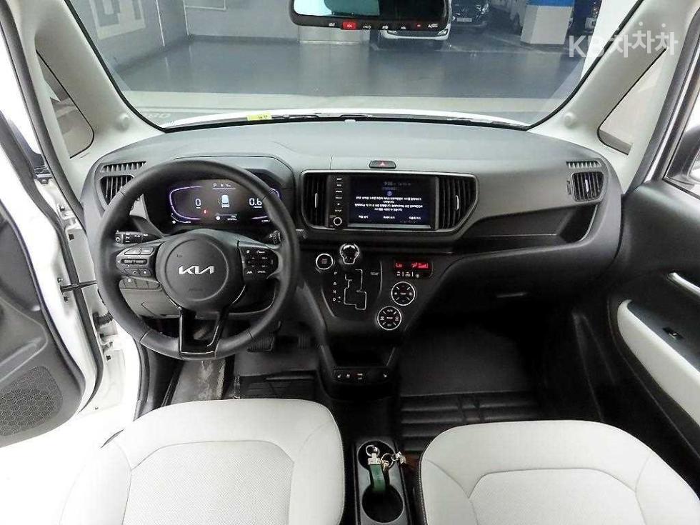 2023 - kia ray