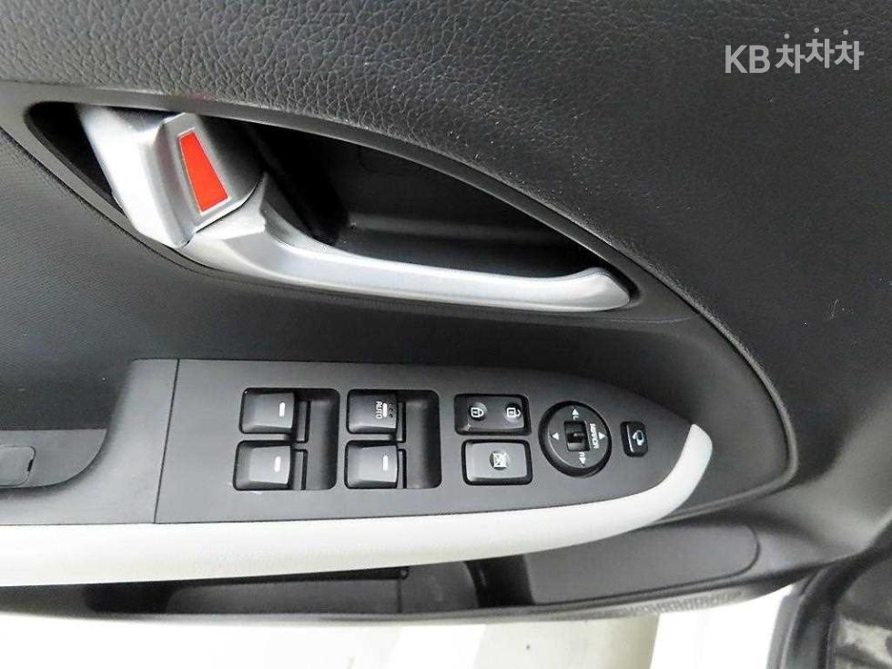 2023 - kia ray