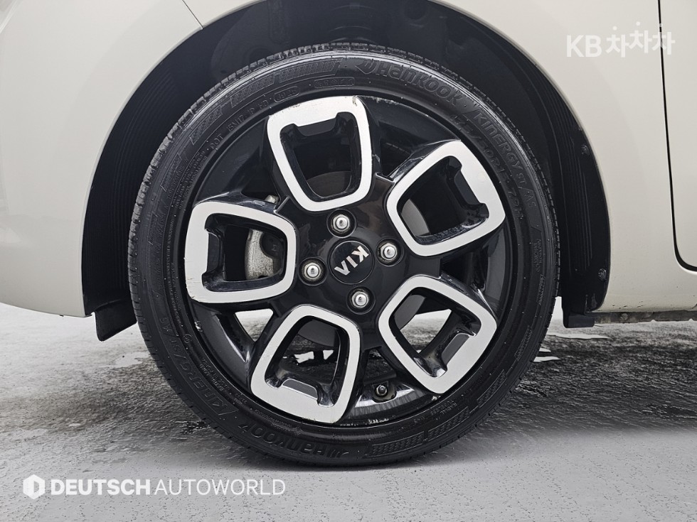 2021 - kia ray