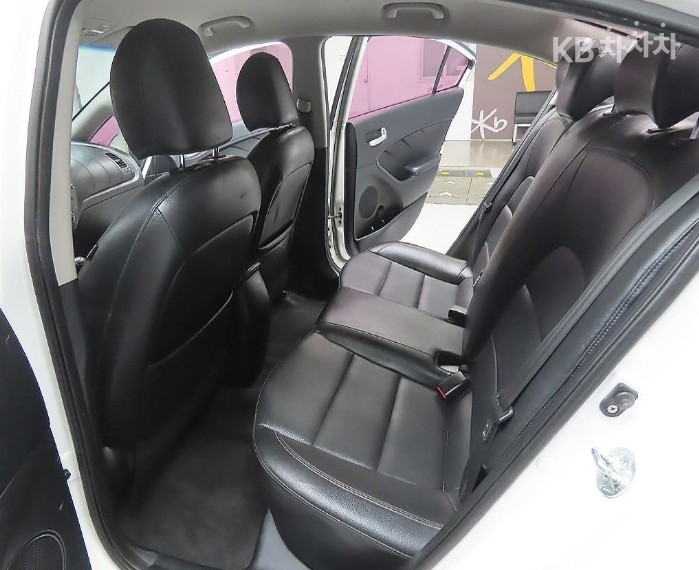 2015 - kia k3