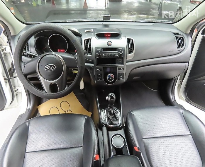 2012 - kia forte