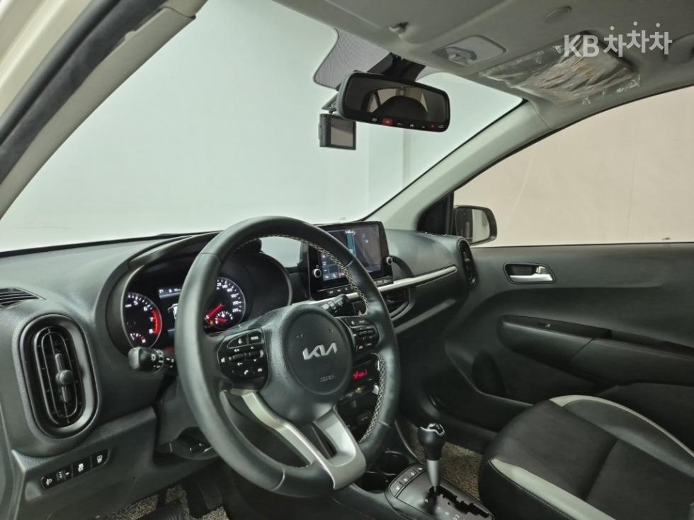 2022 - kia morning