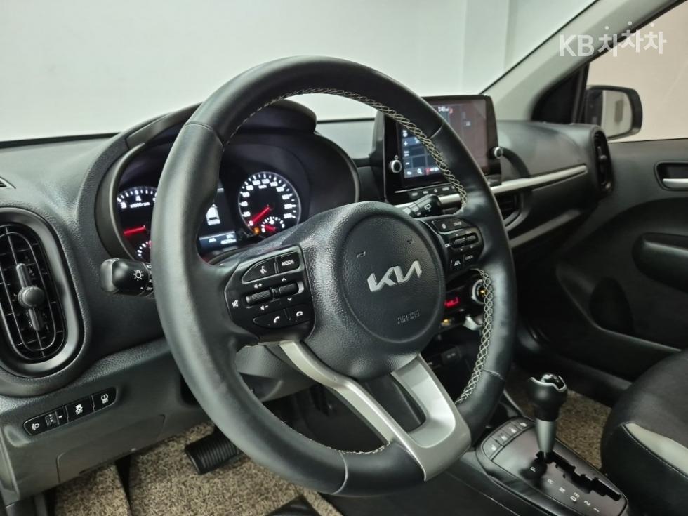 2022 - kia morning