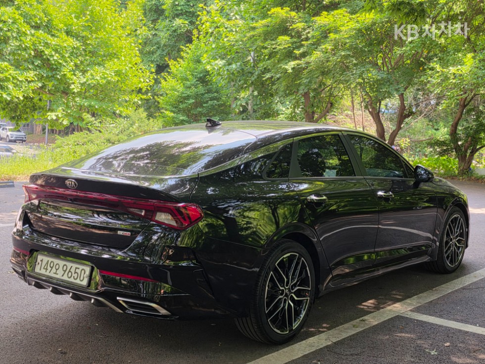 2020 - kia k5