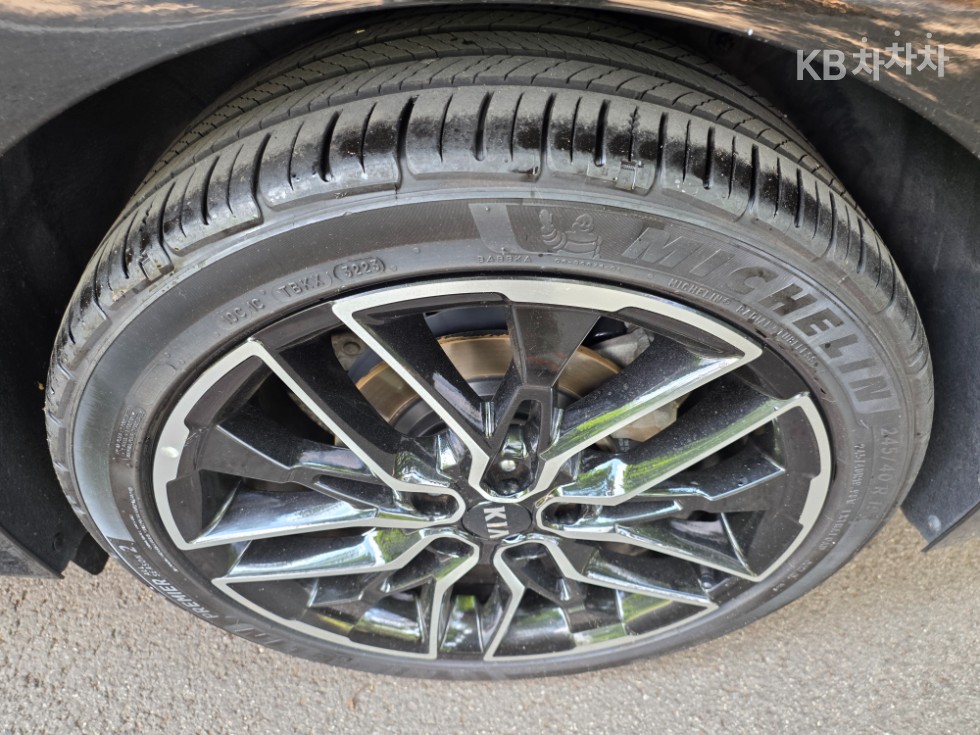 2020 - kia k5