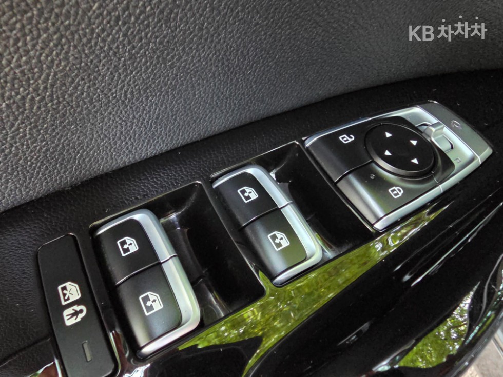 2020 - kia k5