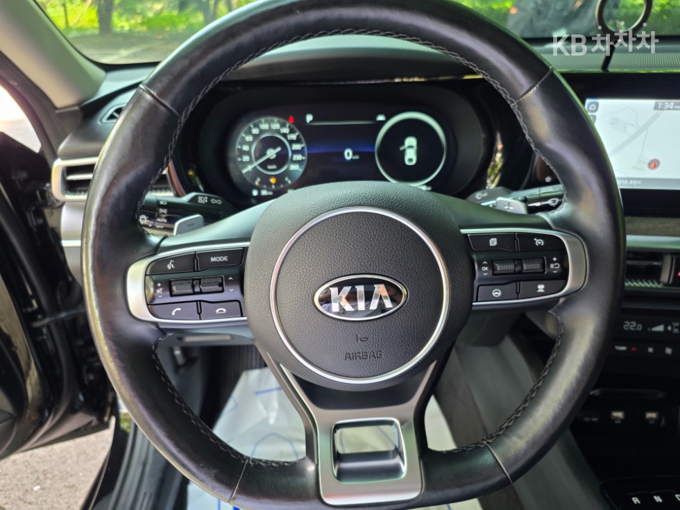 2020 - kia k5