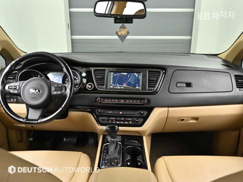 2015 - kia carnival