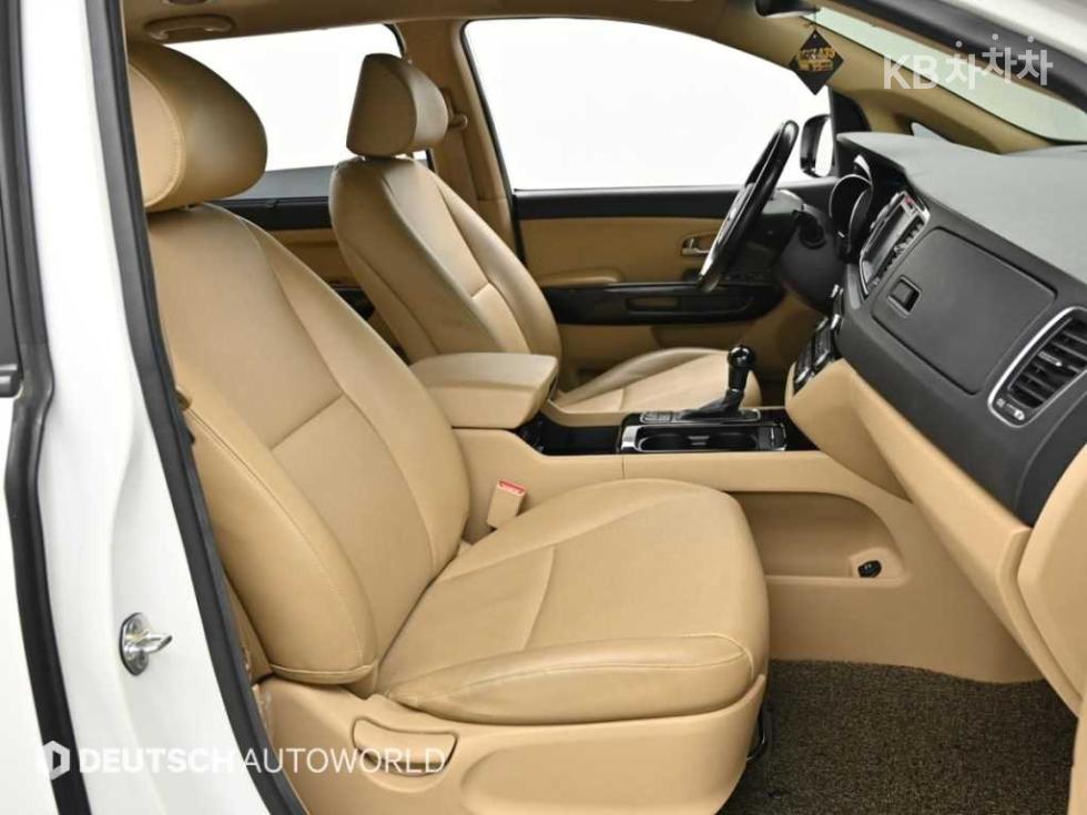 2015 - kia carnival
