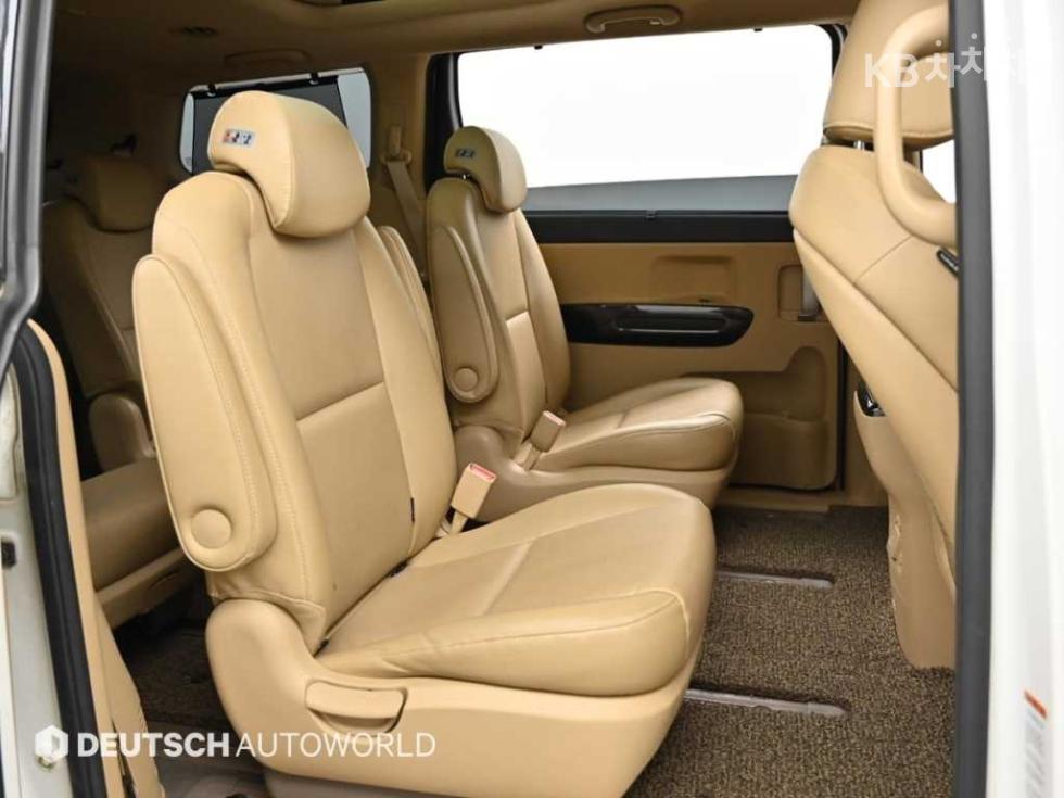2015 - kia carnival