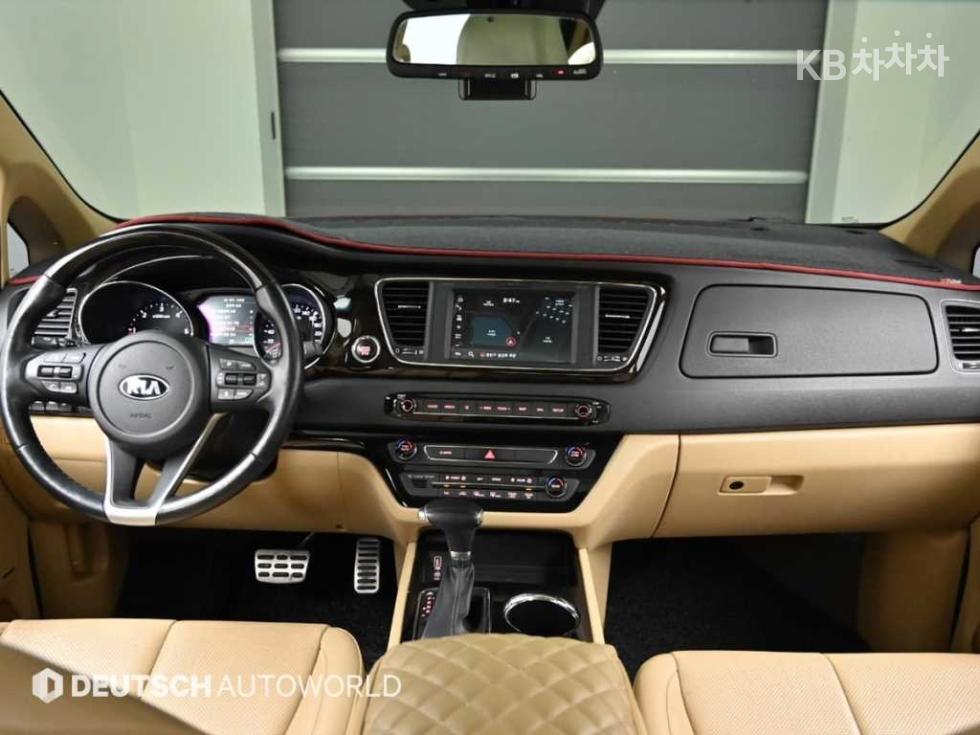 2019 - kia carnival