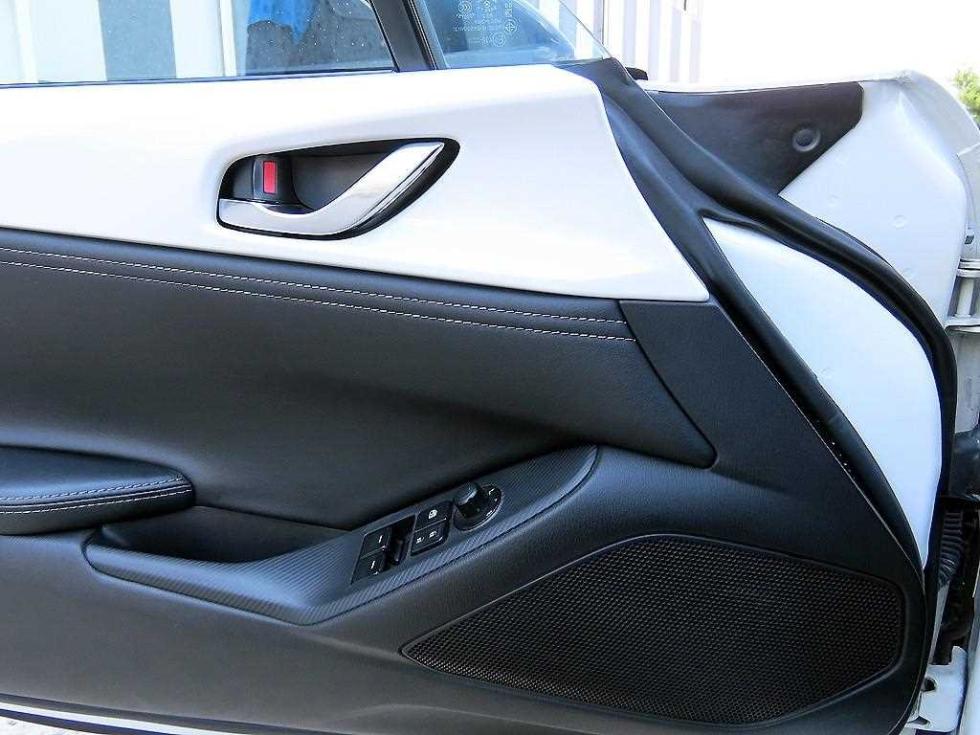 2022 - mazda mx-5