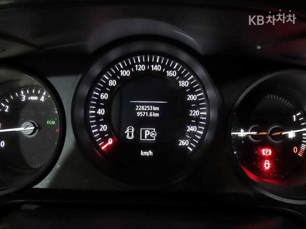 Renault Samsung SM6 — miniaturë 9