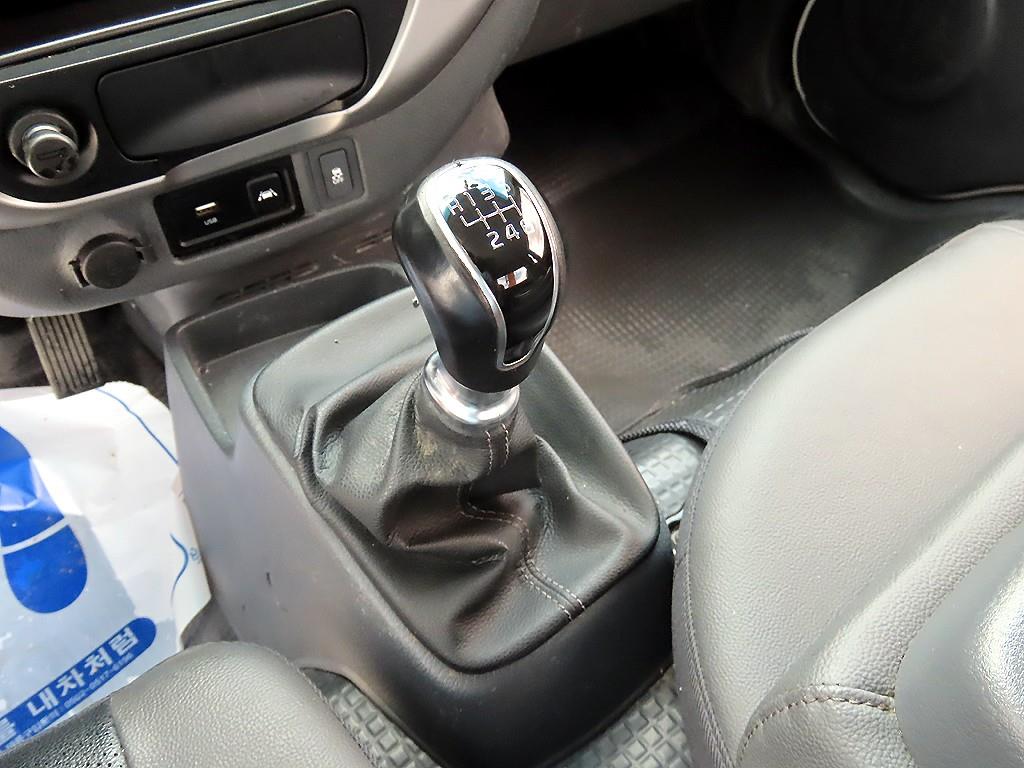 2022 - kia bongo iii
