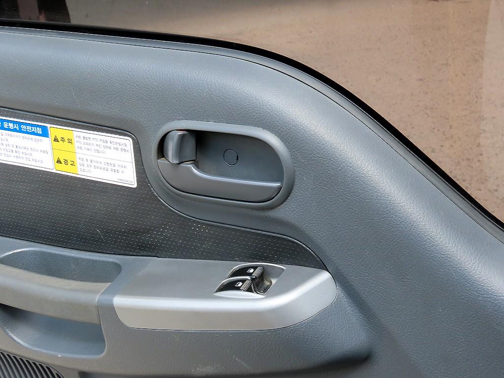2022 - kia bongo iii