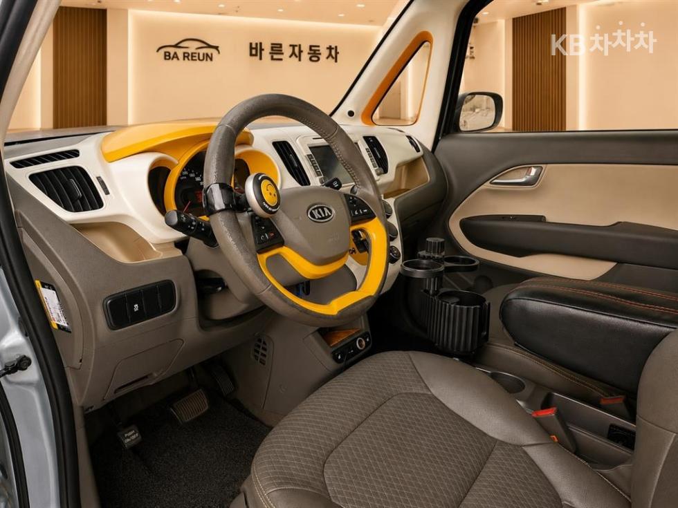 2012 - kia ray