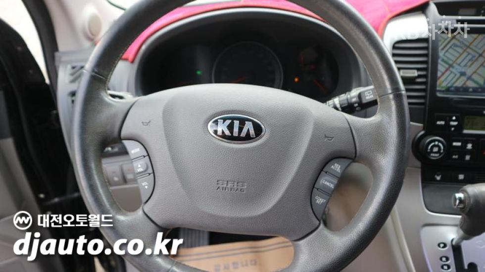 2013 - kia carnival