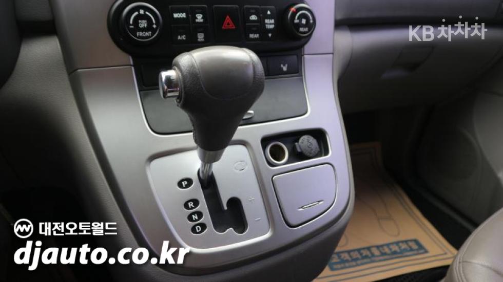 2013 - kia carnival