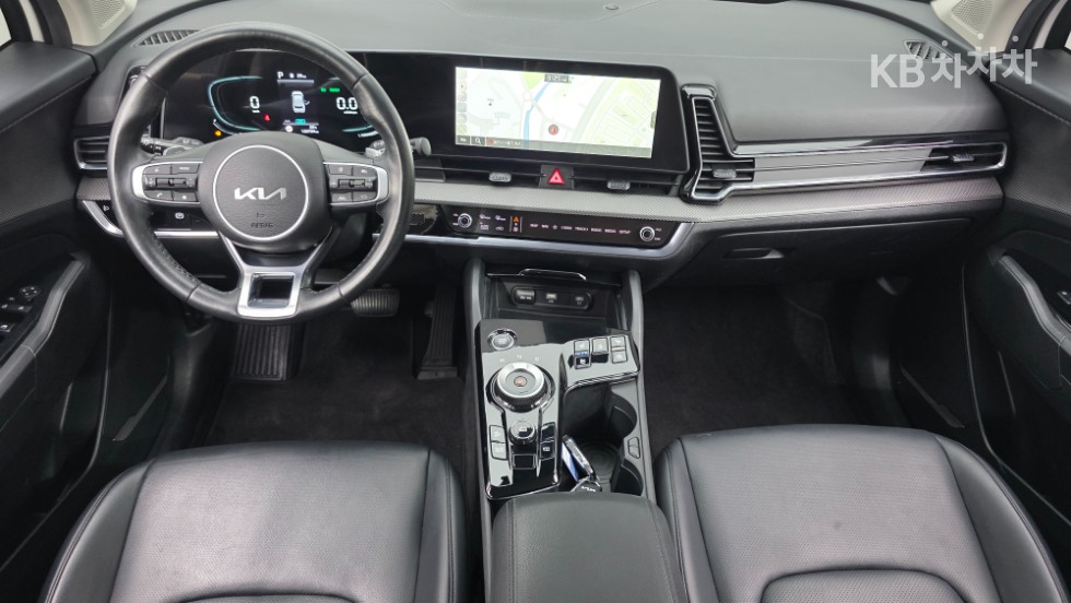 2023 - kia sportage