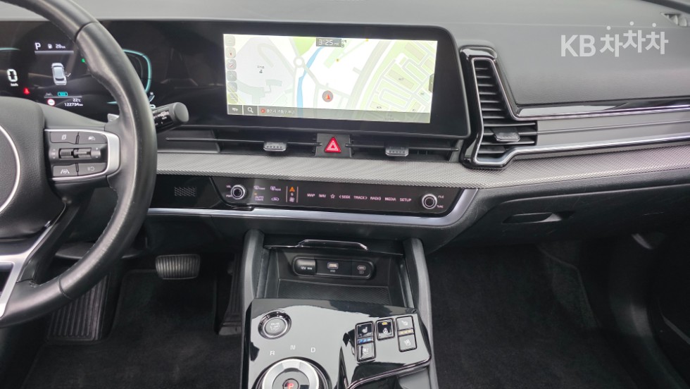 2023 - kia sportage