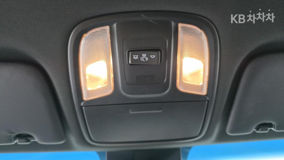 2020 - kia sportage