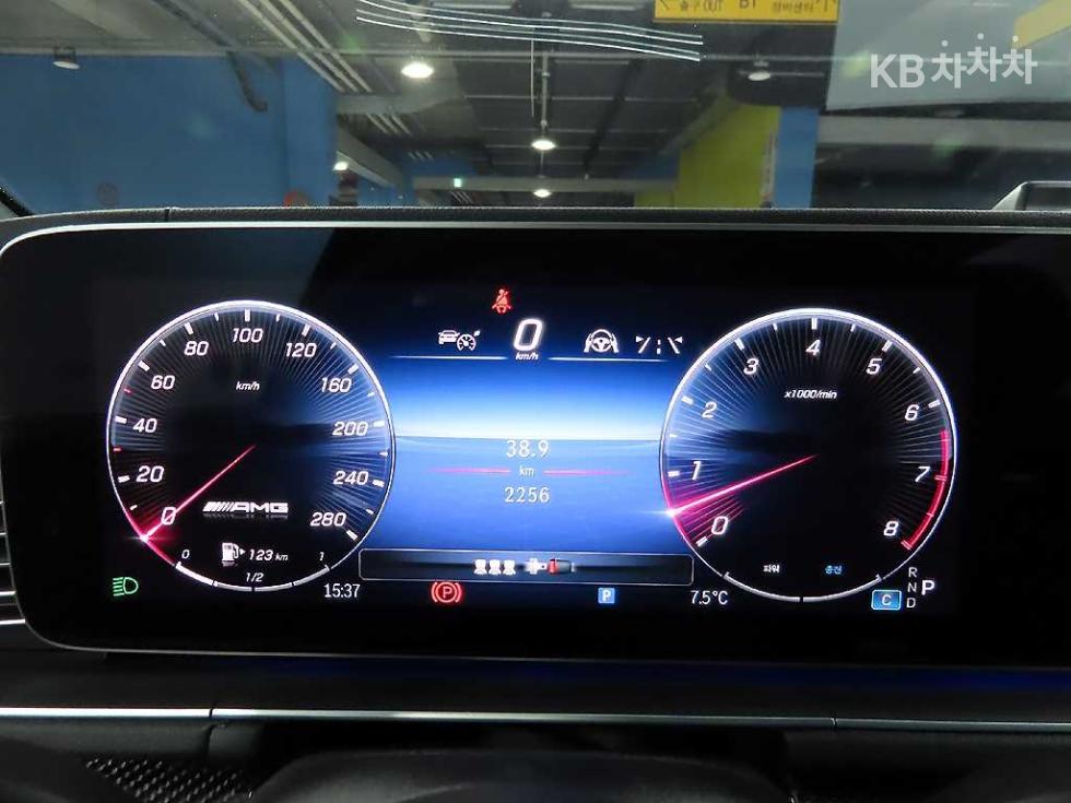 Mercedes-Benz GLE — miniaturë 8