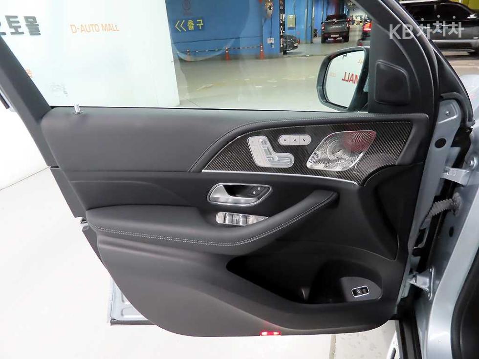Mercedes-Benz GLE — miniaturë 13