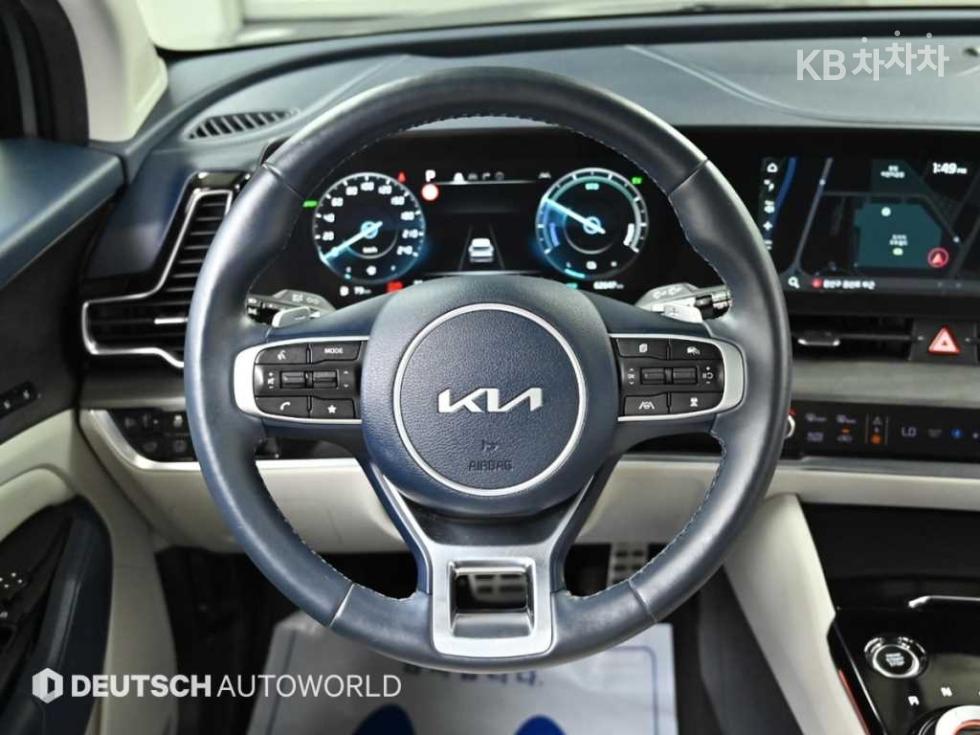 2022 - kia sportage