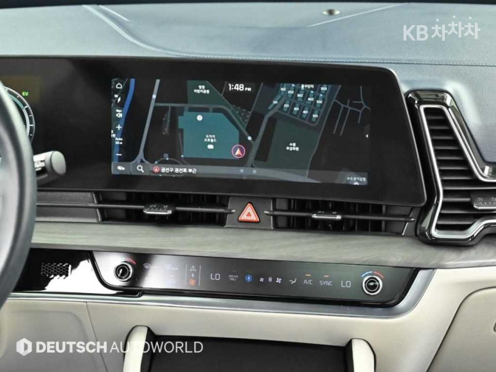 2022 - kia sportage
