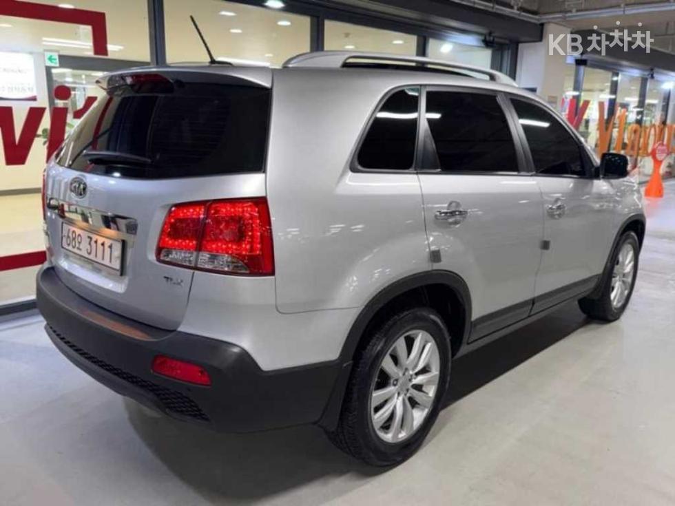 2011 - kia sorento
