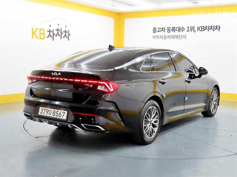 2023 - kia k5