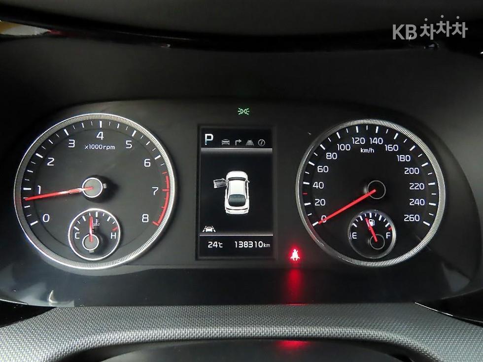 2023 - kia k5