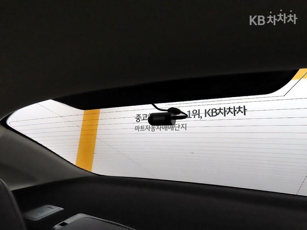 2023 - kia k5