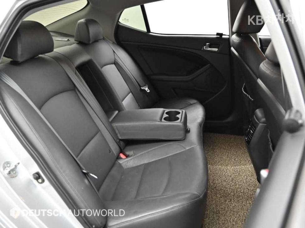 Kia K5 — miniaturë 12