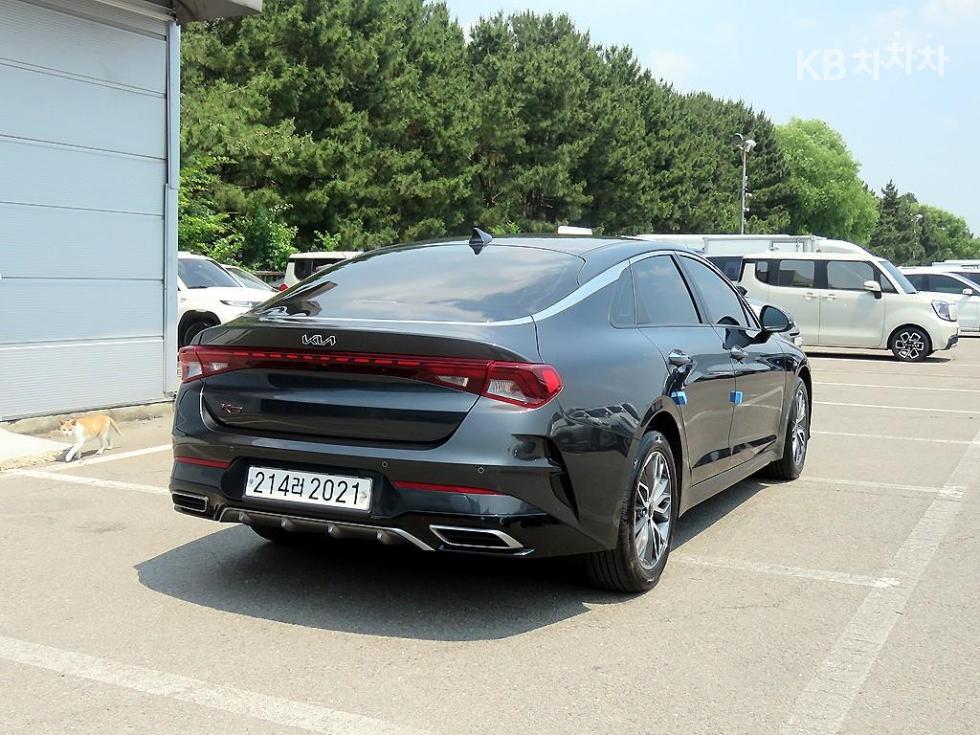 2020 - kia k5