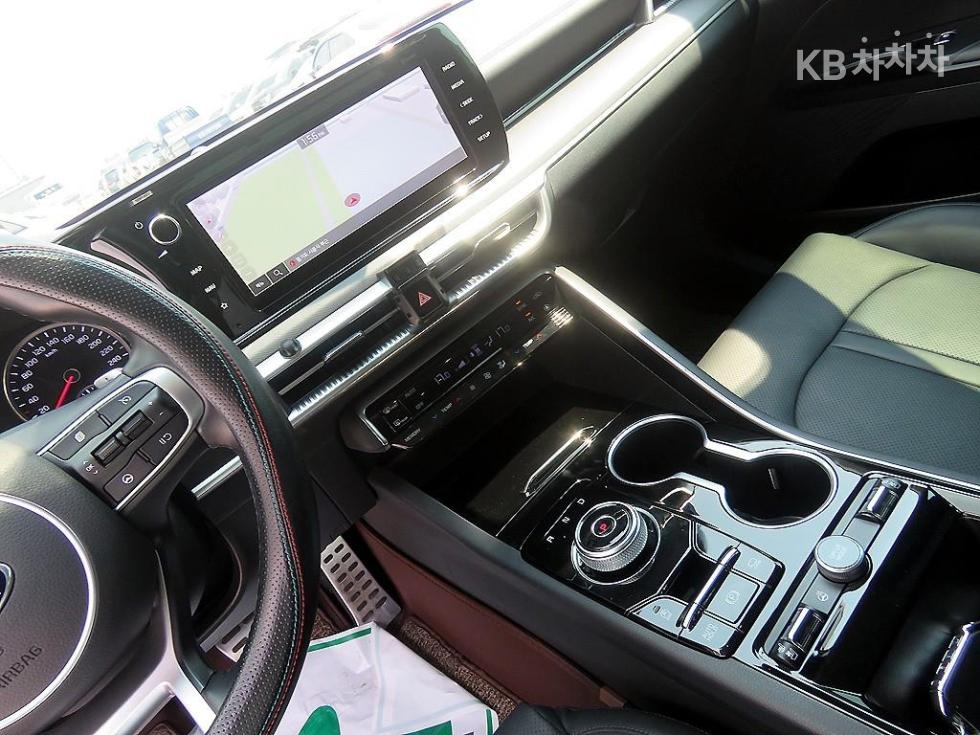 2020 - kia k5
