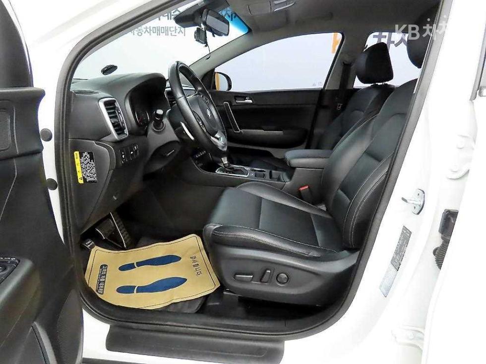 2019 - kia sportage