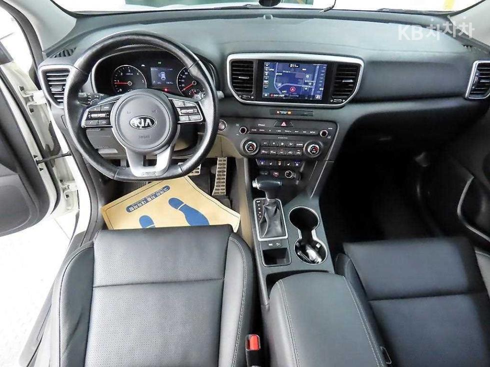 2019 - kia sportage