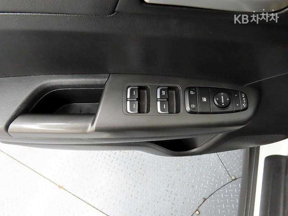 2019 - kia sportage