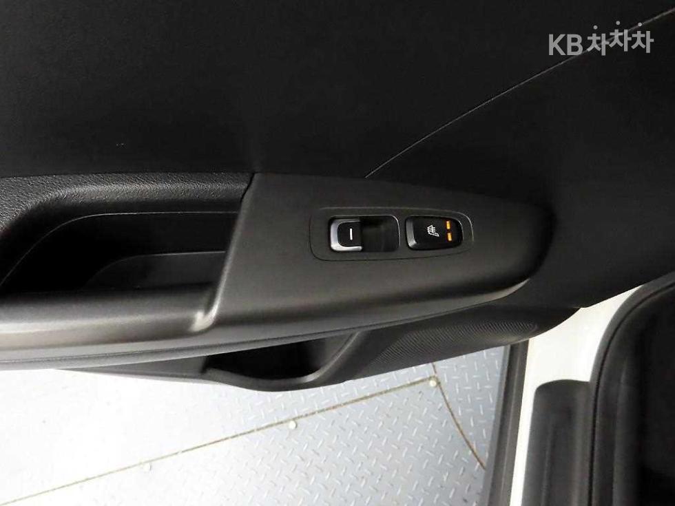 2019 - kia sportage