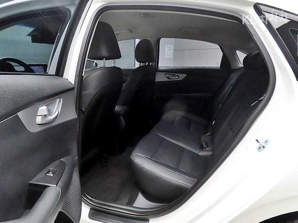 2022 - kia k3