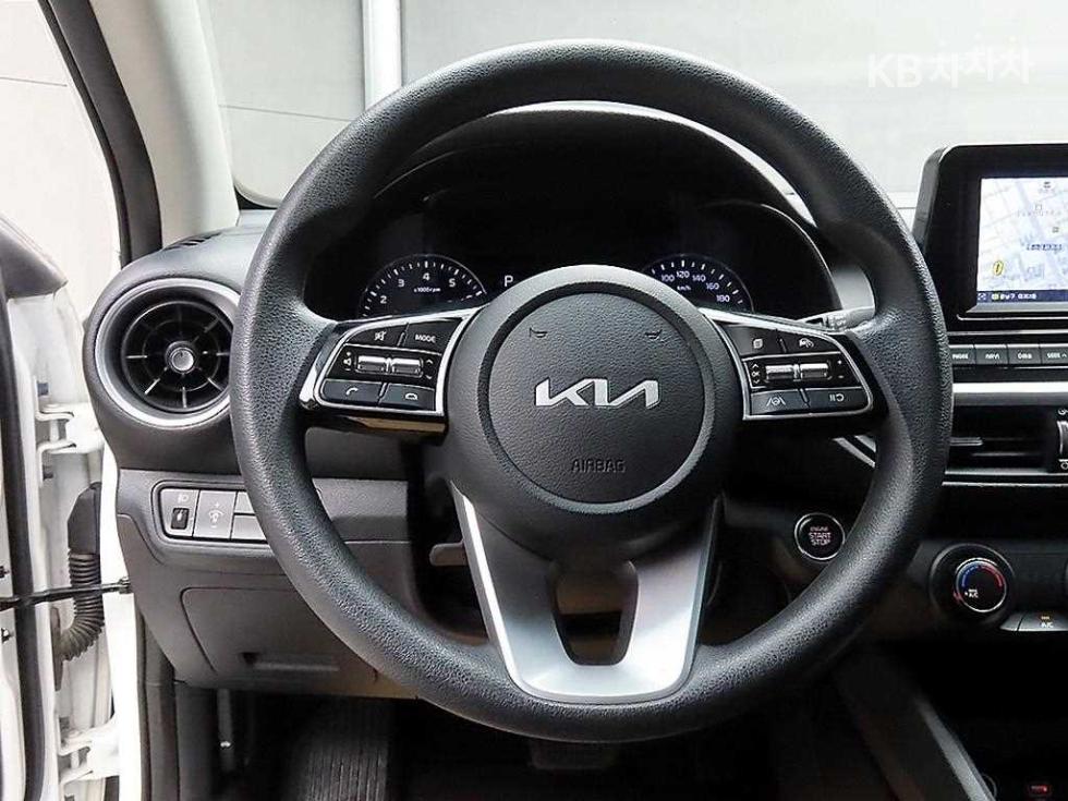 2022 - kia k3