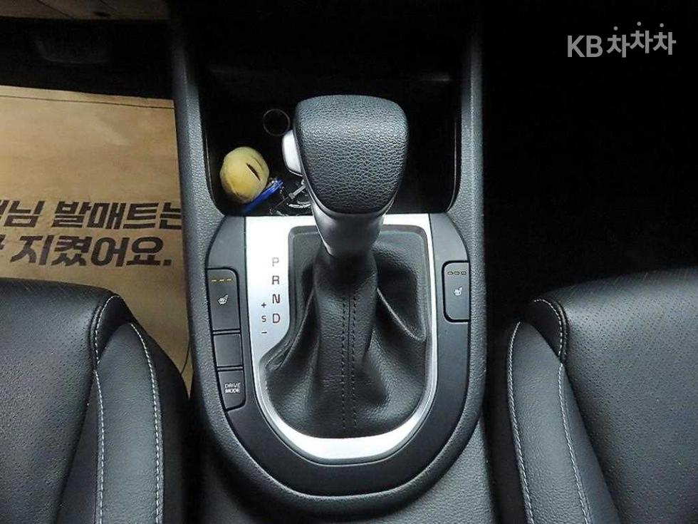 2022 - kia k3