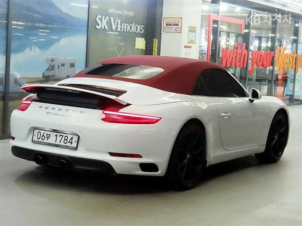 Porsche 911 — miniaturë 4
