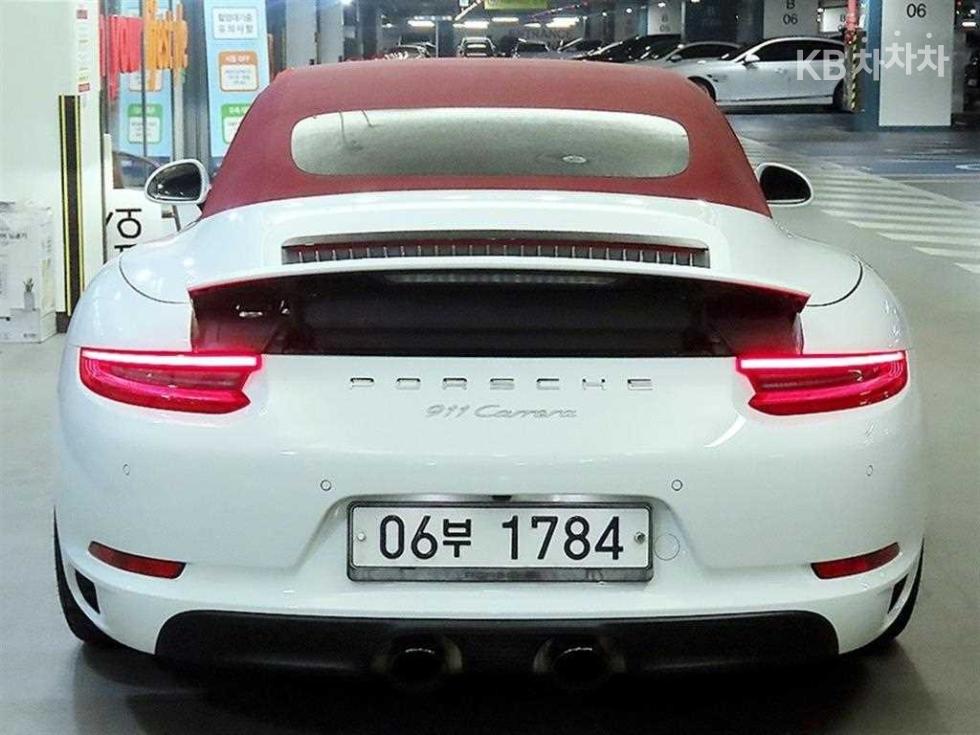 Porsche 911 — miniaturë 5