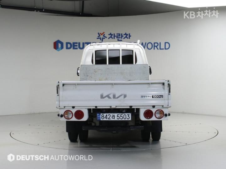 Kia the New Bongo 3 LPG 1 ton King Cab extra long axle 2WD GLS — miniaturë 4