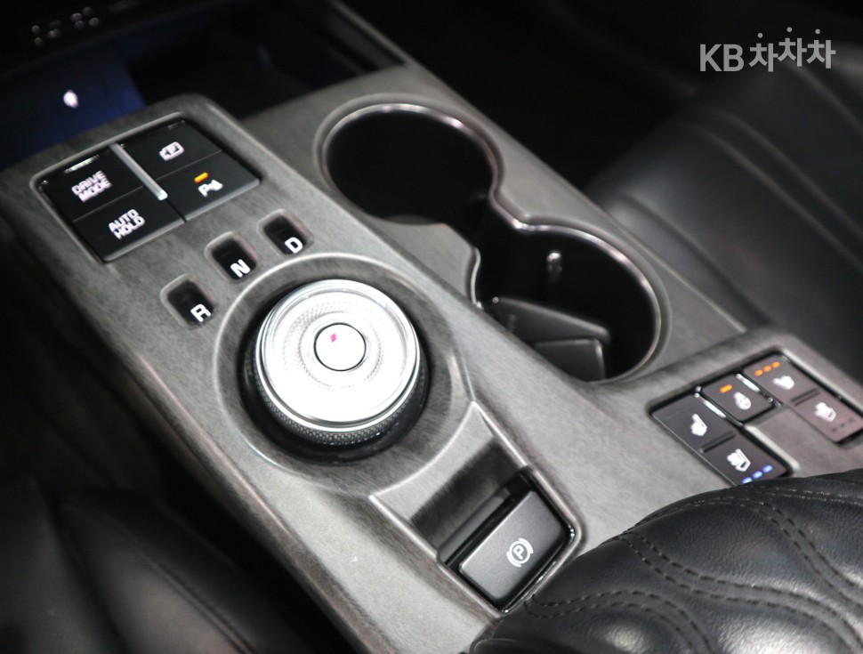 Kia K8 — miniaturë 15
