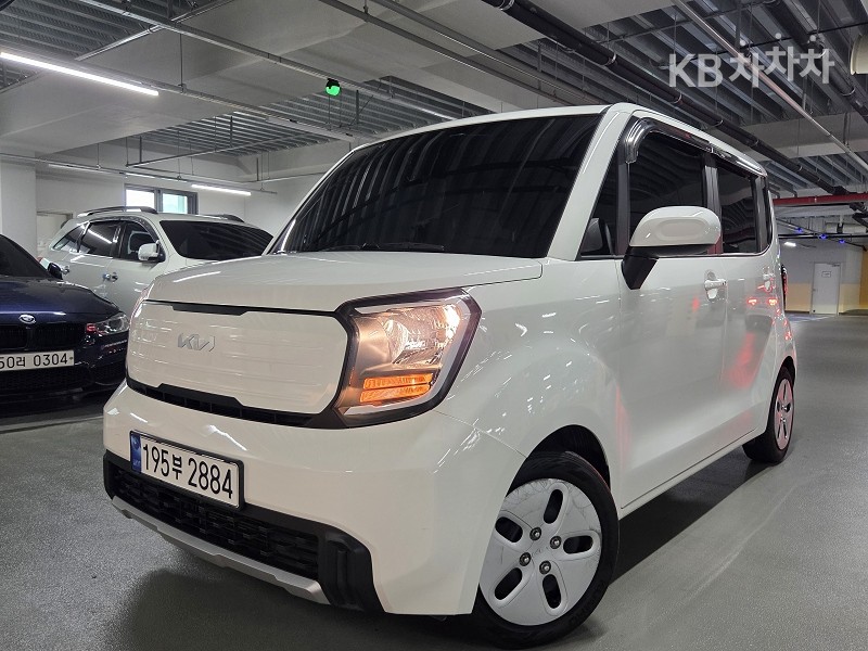 2023 - kia kia